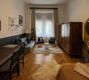 Rustic apartment in downtown of Budapest